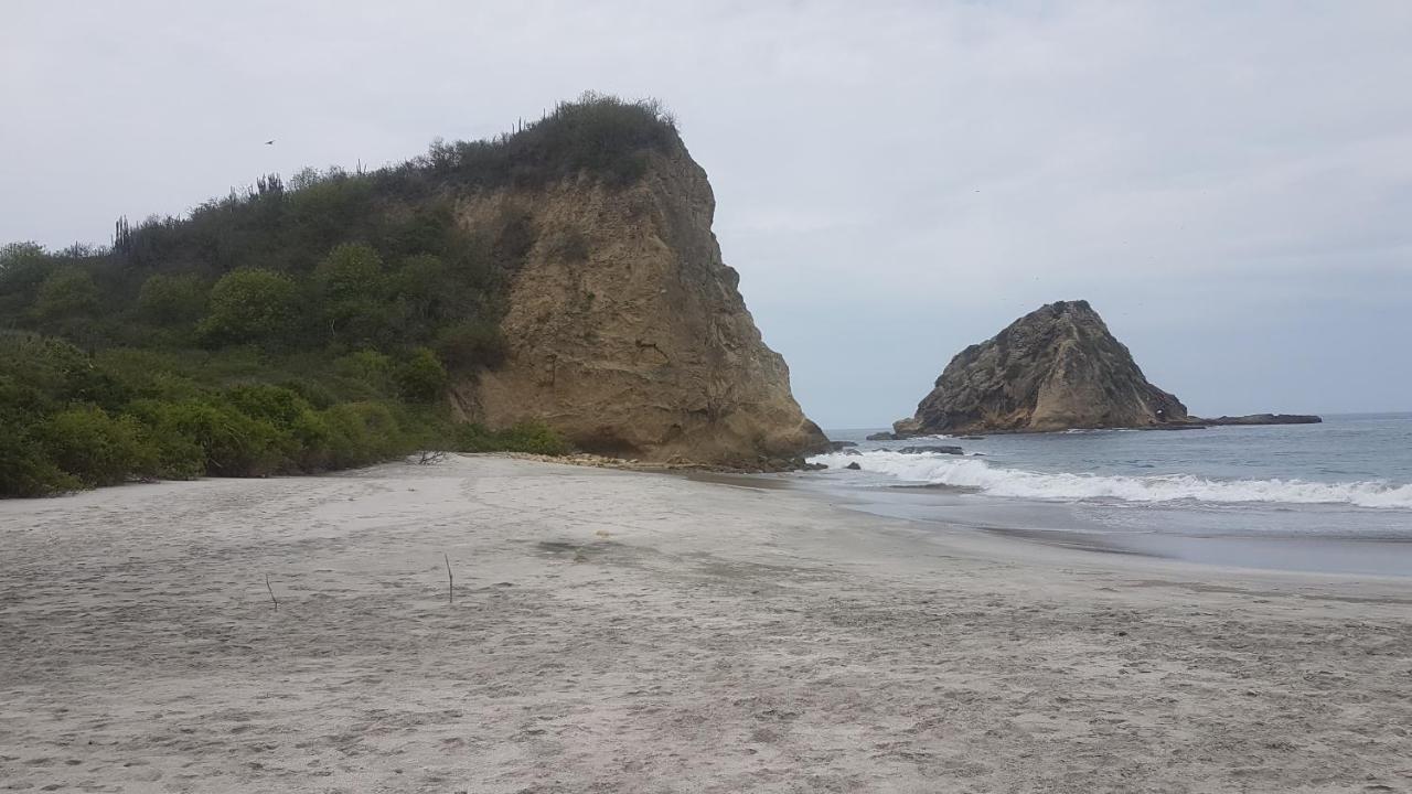 Hospedaje Algarrobo Machalilla Esterno foto